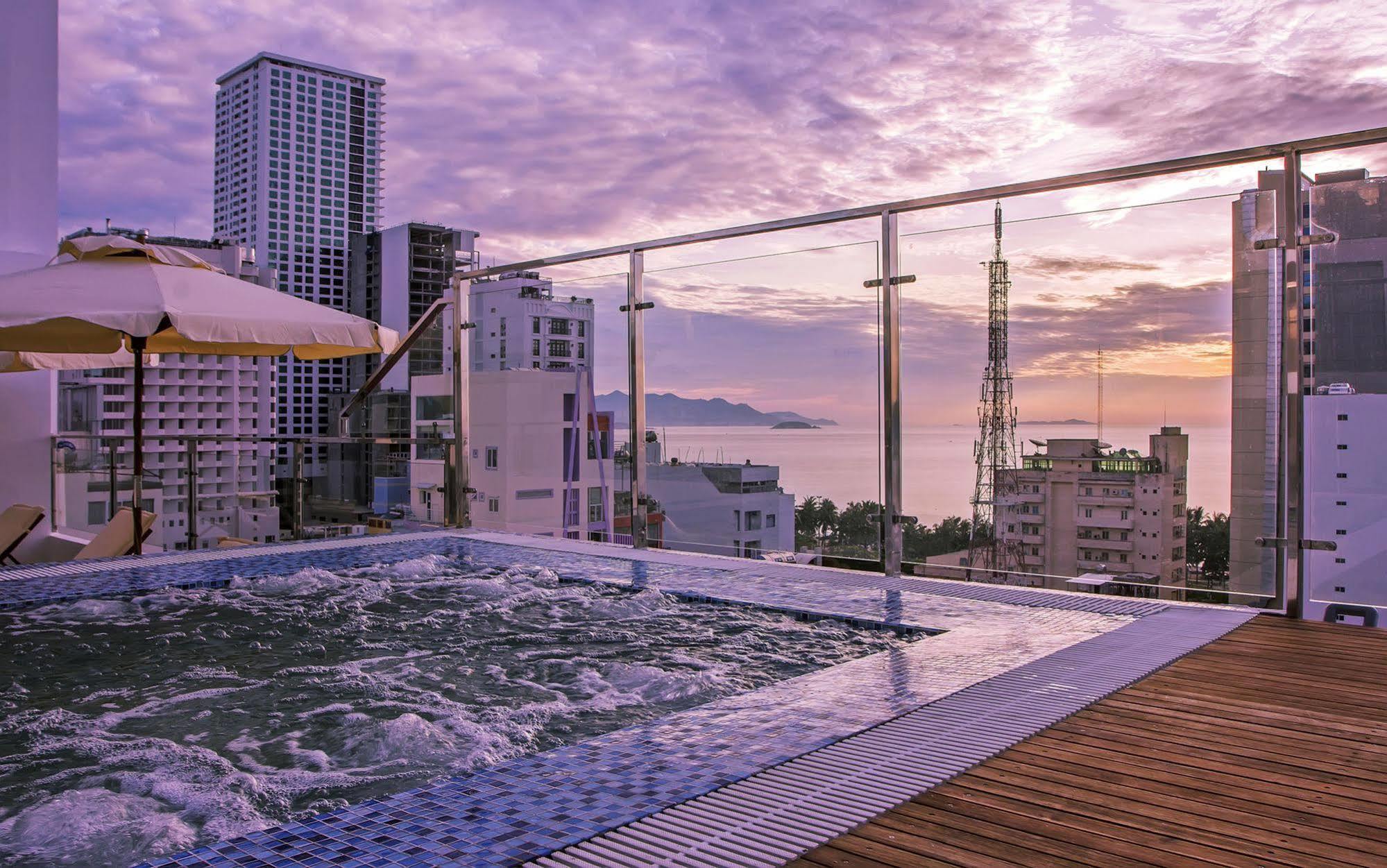 Aroma Nha Trang Boutique Hotel מראה חיצוני תמונה
