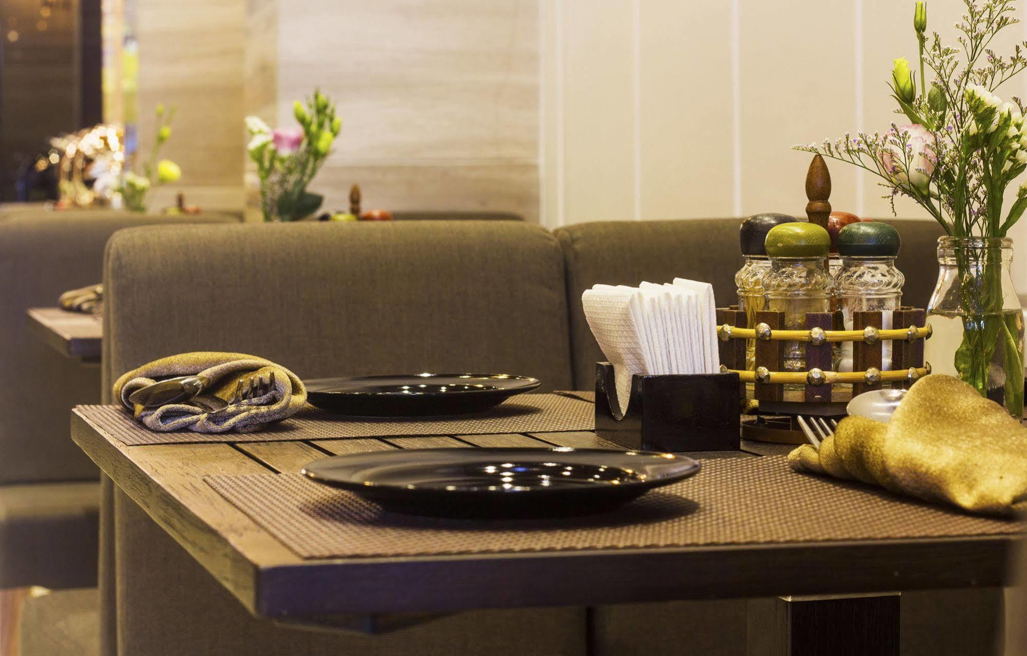Aroma Nha Trang Boutique Hotel מראה חיצוני תמונה